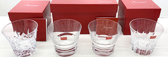 ワケあって、同じ品物を2つ持っている